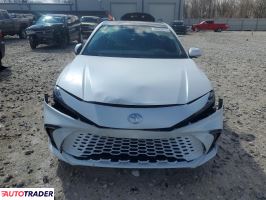 Toyota Camry 2025 2