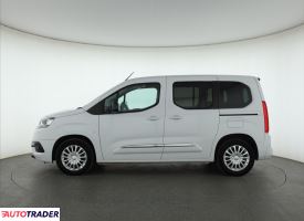 Toyota Pozostałe 2023 1.2 108 KM