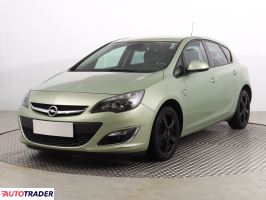 Opel Astra 2013 1.4 138 KM