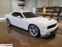 Dodge Challenger 2020 5