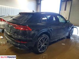 Audi Q8 2023 3