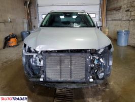Volvo XC40 2025 2