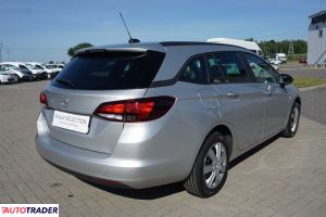 Opel Astra 2021 1.5 122 KM