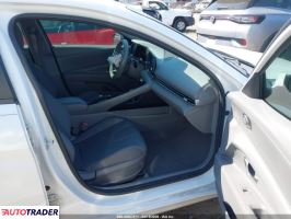 Hyundai Elantra 2022 2