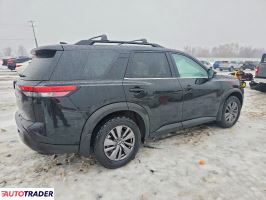 Nissan Pathfinder 2022 3