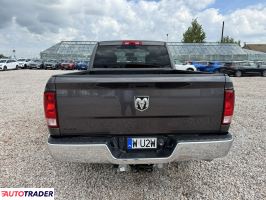 Dodge Ram 2020 5.7 390 KM