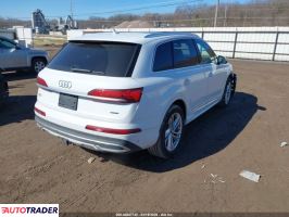 Audi Q7 2021 3