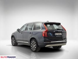 Volvo XC90 2021 2.0 235 KM
