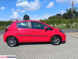 Toyota Yaris 2015 1.0 69 KM