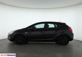 Opel Astra 2010 1.4 99 KM