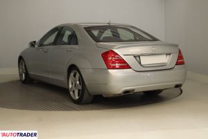 Mercedes S-klasa 2011 4.7 429 KM