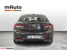 Opel Insignia 2021 2.0 174 KM Opel Insignia 2021 2.0 174 KM