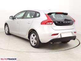 Volvo V40 2017 2.0 147 KM