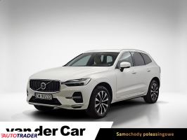 Volvo XC60 2022 2.0 197 KM