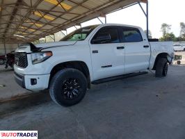 Toyota Tundra - zobacz ofertę