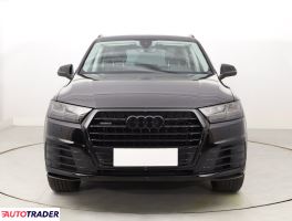 Audi Q7 2018 3.0 227 KM