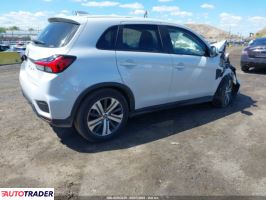 Mitsubishi Outlander 2024 2
