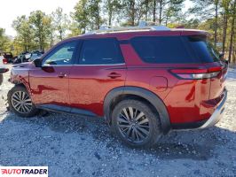Nissan Pathfinder 2022 3