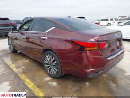 Nissan Altima 2023 2