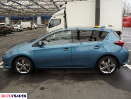 Toyota Auris 2015 1.8 134 KM