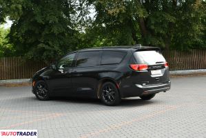 Chrysler Pacifica 2019 3.6 291 KM Chrysler Pacifica 2019 3.6 291 KM