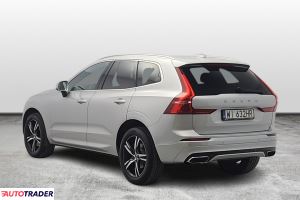Volvo XC60 2018 2.0 150 KM