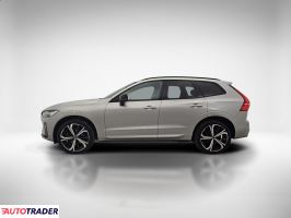 Volvo XC60 2022 2.0 197 KM