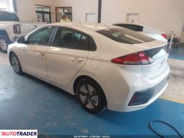 Hyundai IONIQ Hybrid 2021 1 Hyundai IONIQ Hybrid 2021 1