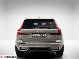 Volvo XC60 2024 2.0 250 KM