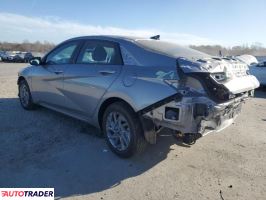 Hyundai Elantra 2025 1