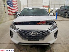 Hyundai IONIQ Hybrid 2021 1