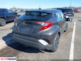 Toyota C-HR 2021 2 Toyota C-HR 2021 2