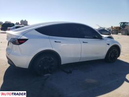 Tesla Model Y 2023 Tesla Model Y 2023