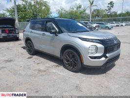 Mitsubishi Outlander 2024 2