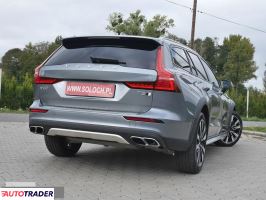 Volvo V60 2020 2 250 KM