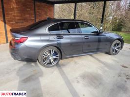 BMW 330 2019 2.0 292 KM