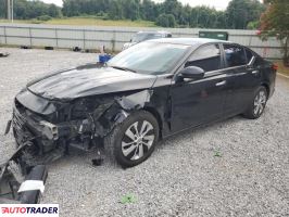 Nissan Altima - zobacz ofertę