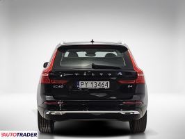 Volvo XC60 2022 2.0 197 KM