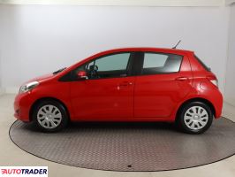 Toyota Yaris 2012 1.3 97 KM