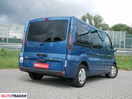 Opel Vivaro 2005 2.5 135 KM