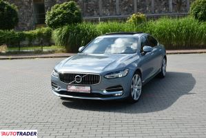Volvo S90 2018 2.0 310 KM Volvo S90 2018 2.0 310 KM