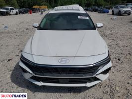Hyundai Elantra 2025 2