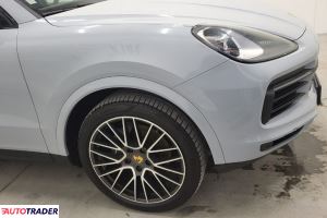 Porsche Cayenne 2018 3.0 340 KM