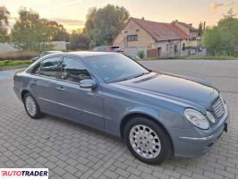 Mercedes E-klasa 2004 2.1 136 KM Mercedes E-klasa 2004 2.1 136 KM