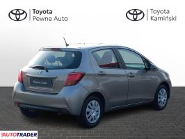 Toyota Yaris 2015 1.3 99 KM