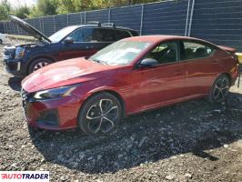 Nissan Altima - zobacz ofertę