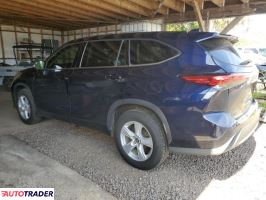 Toyota Highlander 2020 3