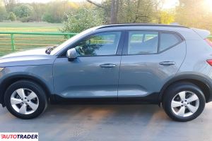 Volvo XC40 2019 2.0 150 KM Volvo XC40 2019 2.0 150 KM