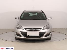 Opel Astra 2014 1.4 118 KM