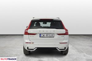 Volvo XC60 2022 2.0 235 KM Volvo XC60 2022 2.0 235 KM